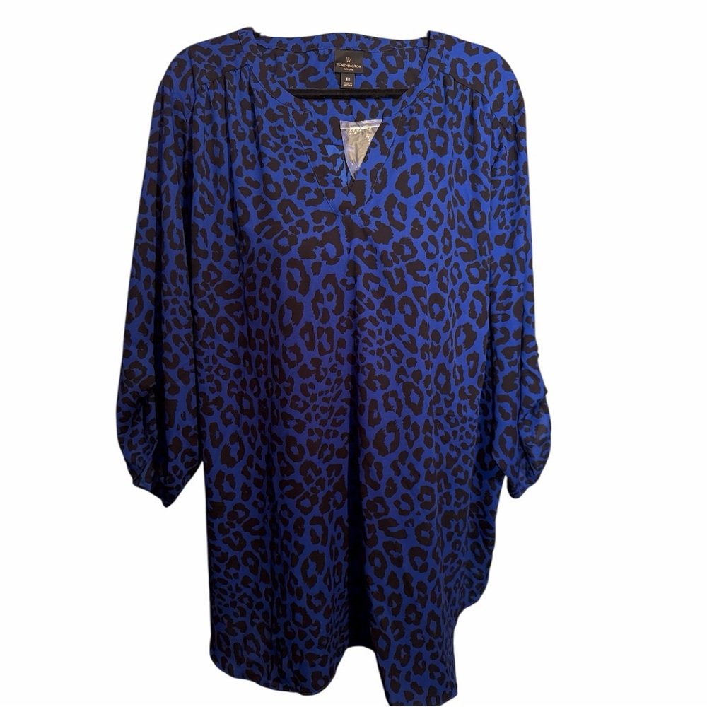 Chic Blue Leopard Print Blouse